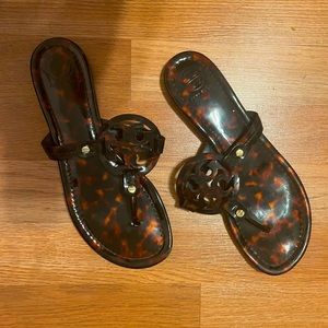 Tortoise, Tory Burch, miller, sandals